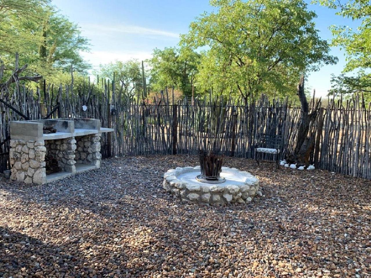 オウチョ Tarentaal Guest Farmヴィラ エクステリア 写真